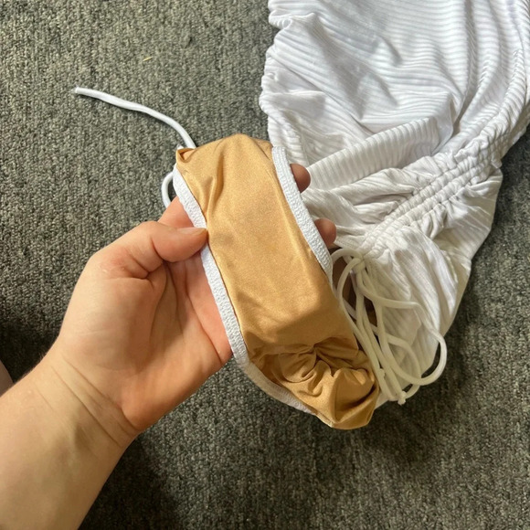 Albertine One Piece White Swimsuit, size T1 / small - Picture 3 of 12